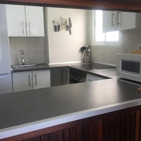 - La Playa De La Concha Apartment